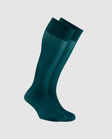Calcetines altos en verde