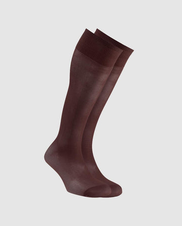 Calcetines altos en marrón oscuro