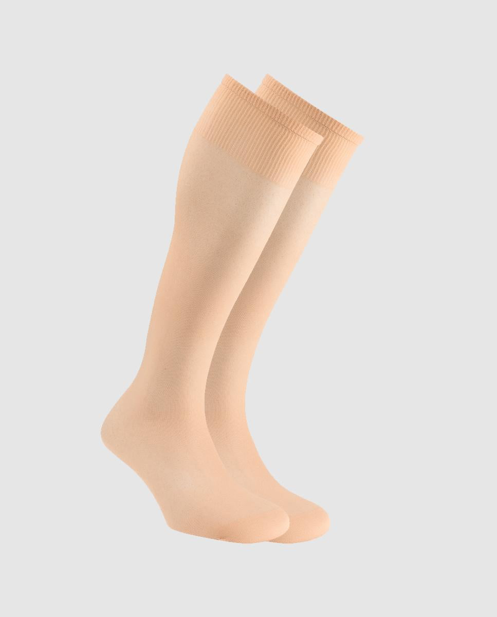 Pack de seis pares de calcetines altos en color natural
